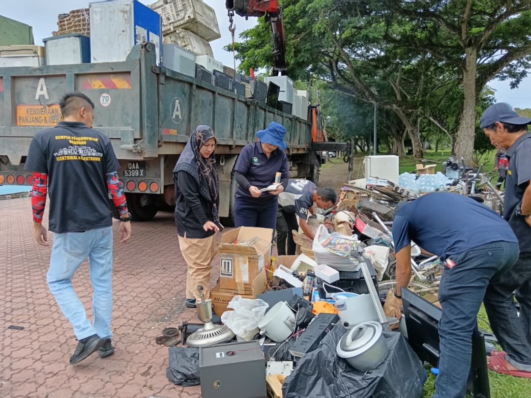 Kempen Pengumpulan Buangan Elektrik dan Elektronik (BEE) Sempena Hari Alam Sekitar Negara (HASN) Peringkat Sarawak di Mukah
