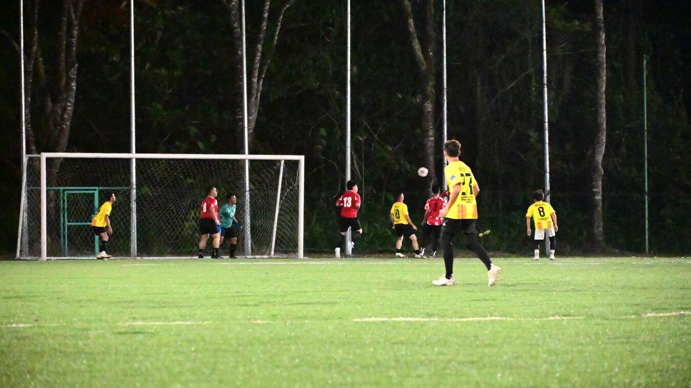 Perlawanan Persahabatan Bola Sepak antara NREB vs DOA
