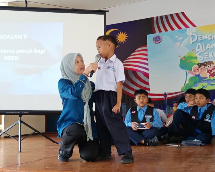 Jemputan sebagai Penceramah Bagi Program Sayangi Alam Sekitar di Sekolah Kebangsaan Tabuan, Kuching
