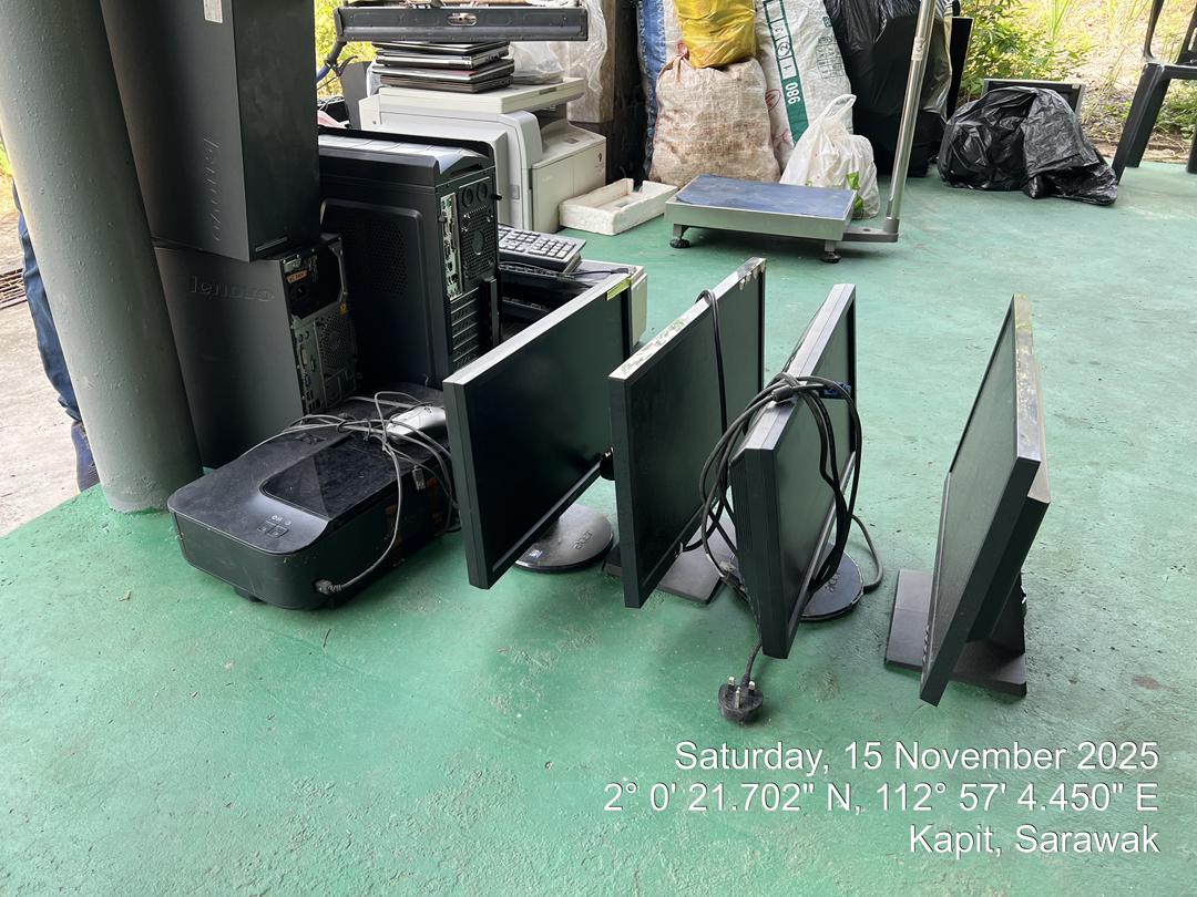 Kempen Beli Balik Barangan Kitar Semula, Elektrik/Elektronik Terpakai 2025, Kapit