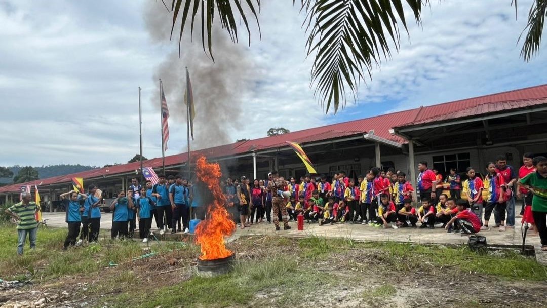 Program Kesedaran Alam Sekitar, Keselamatan dan Kebersihan Sungai di Rh. Tom, Limbang