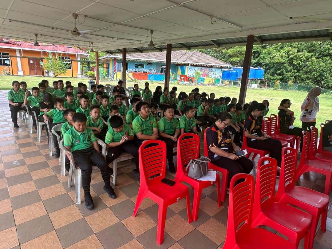 Majlis Penutupan dan Penyampaian Hadiah Pertandingan Pengumpulan Botol Plastik dan Tin Aluminium SK Pangkalan Ampat, Padawan