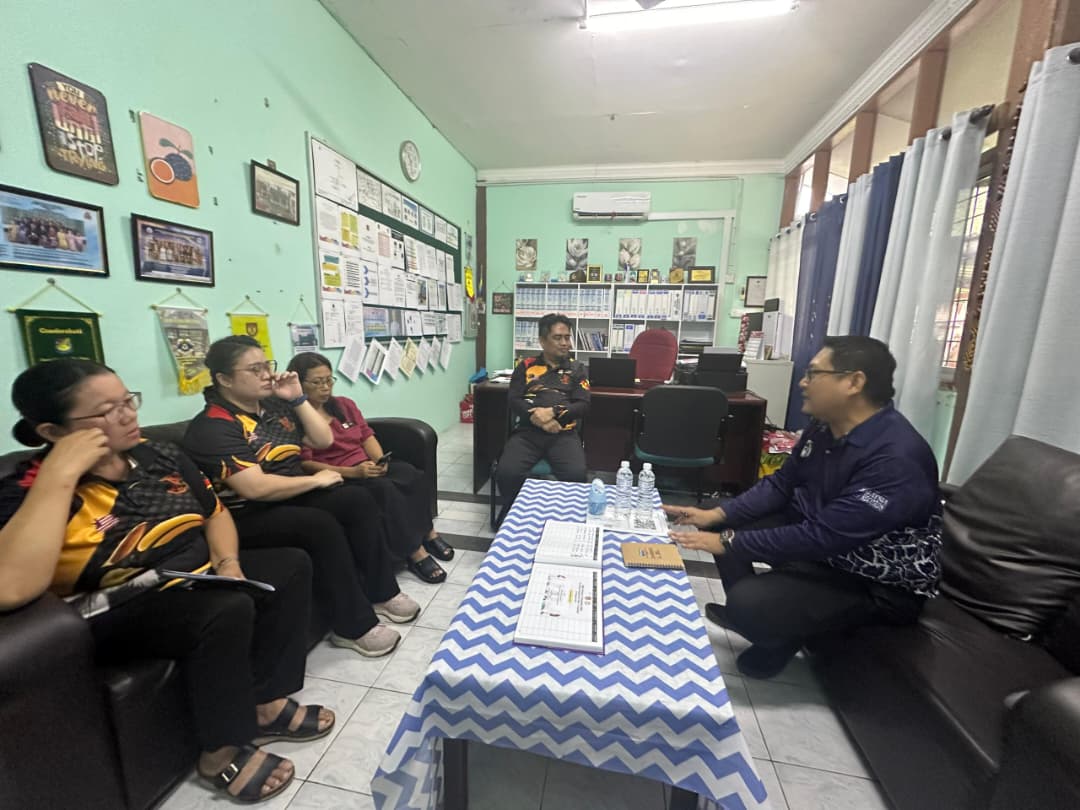 Majlis Penutupan dan Penyampaian Hadiah Pertandingan Pengumpulan Botol Plastik dan Tin Aluminium SK Pangkalan Ampat, Padawan