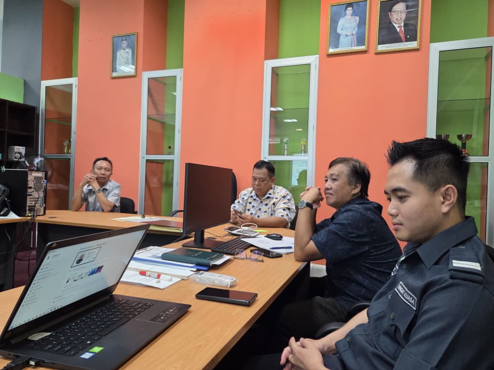 Majlis Persaraan Encik Ganti Disambut Penuh Penghormatan di NREB Betong