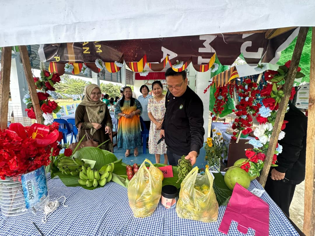 Program Ceramah Alam Sekitar “Save Our Earth” di SK Assan Nunggang