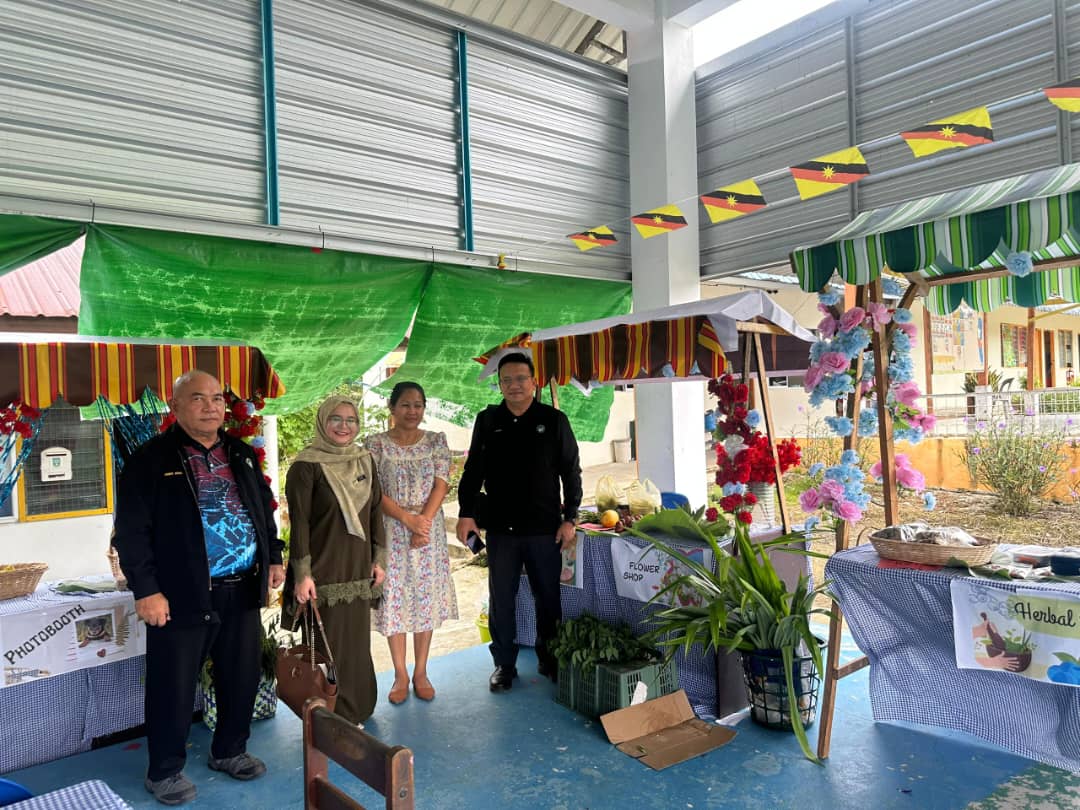 Program Ceramah Alam Sekitar “Save Our Earth” di SK Assan Nunggang