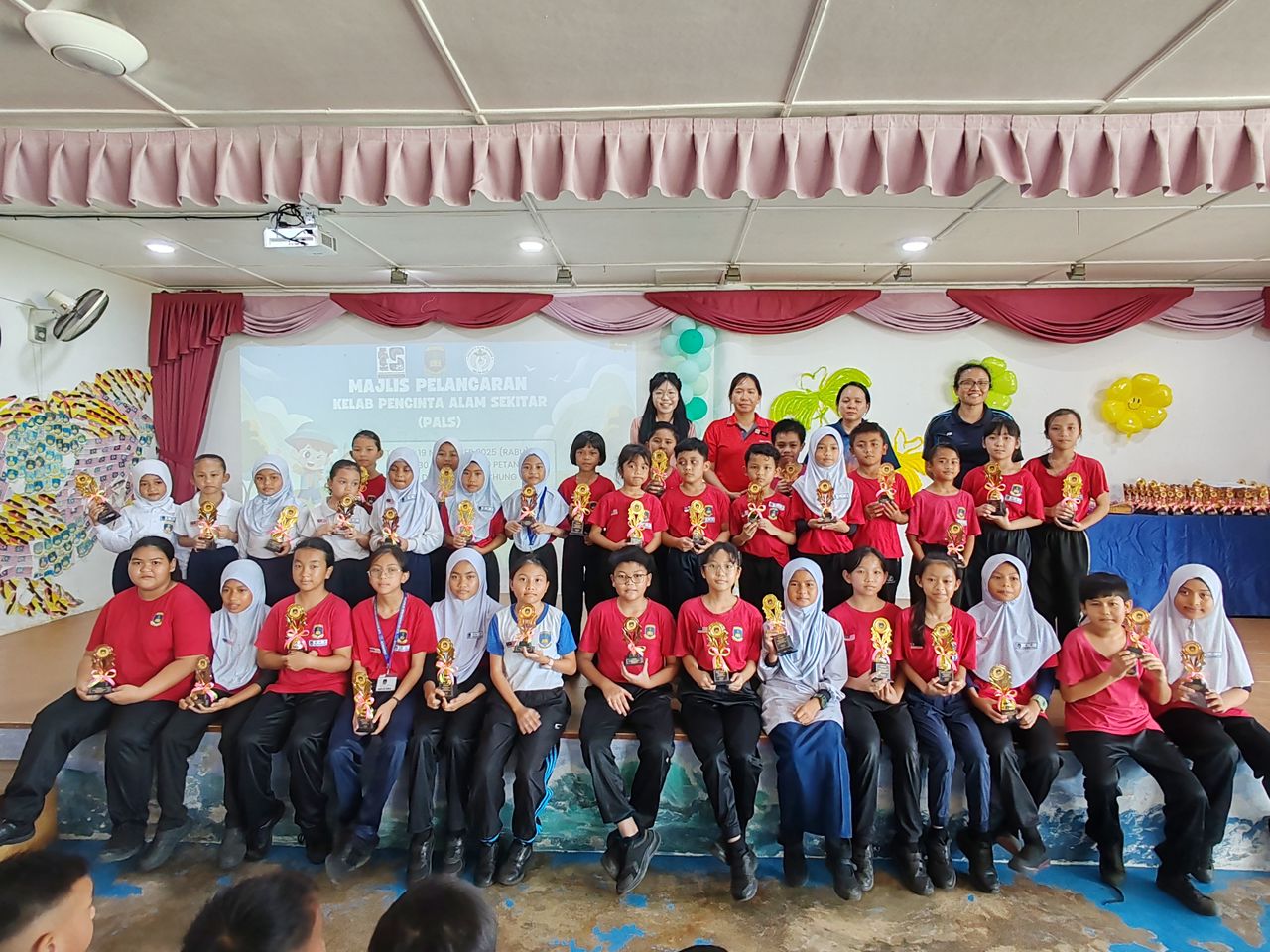 Perasmian Kelab PALS SJK Chung Hua Sematan Tingkat Kesedaran Alam Sekitar Pelajar