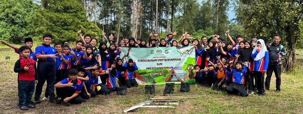 Perkhemahan Kelab Pencinta Alam Sekitar (PALS) dan Projek Kelestarian Pantai Anjuran SK Sebat