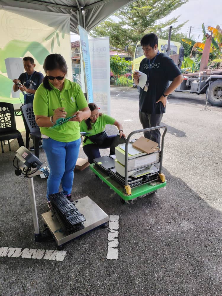 Kempen Pengumpulan Buangan Elektrik dan Elektronik (BEE) & Minyak Terpakai Anjuran Chemsains