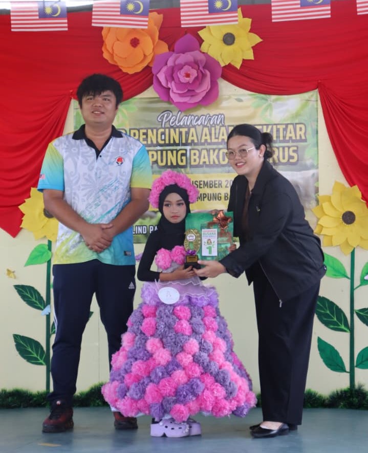 Perasmian Kelab Pencinta Alam Sekitar (PALS) SK Kampung Bakong Terus Diadakan di Dalat