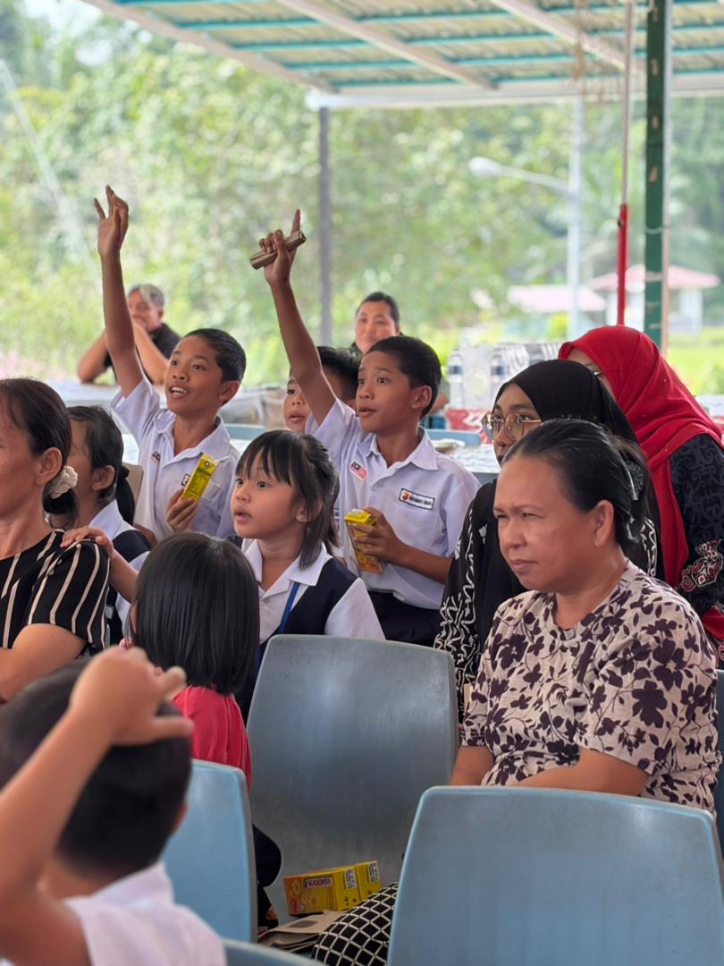 Program Cintailah Alam Sekitar anjuran Kelab Pencinta Alam Sekitar (PALS) SK Tabut