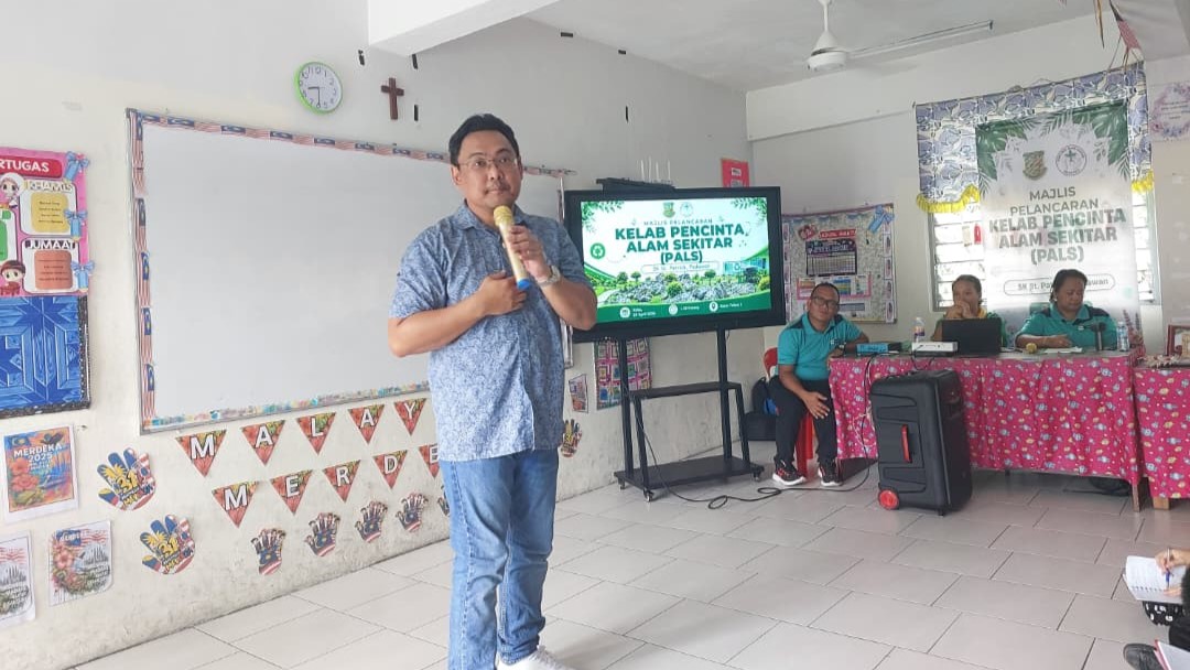 Kelab Pencinta Alam Sekitar (PALS) telah dirasmikan di SK St Patrick Semadang dalam satu majlis yang melibatkan penyertaan guru, kakitangan sekolah serta seramai 68 murid