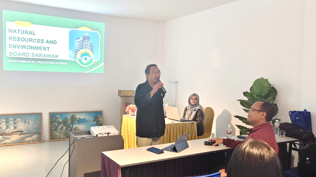 Penubuhan Kelab PALS di Sekolah-Sekolah PPD Julau