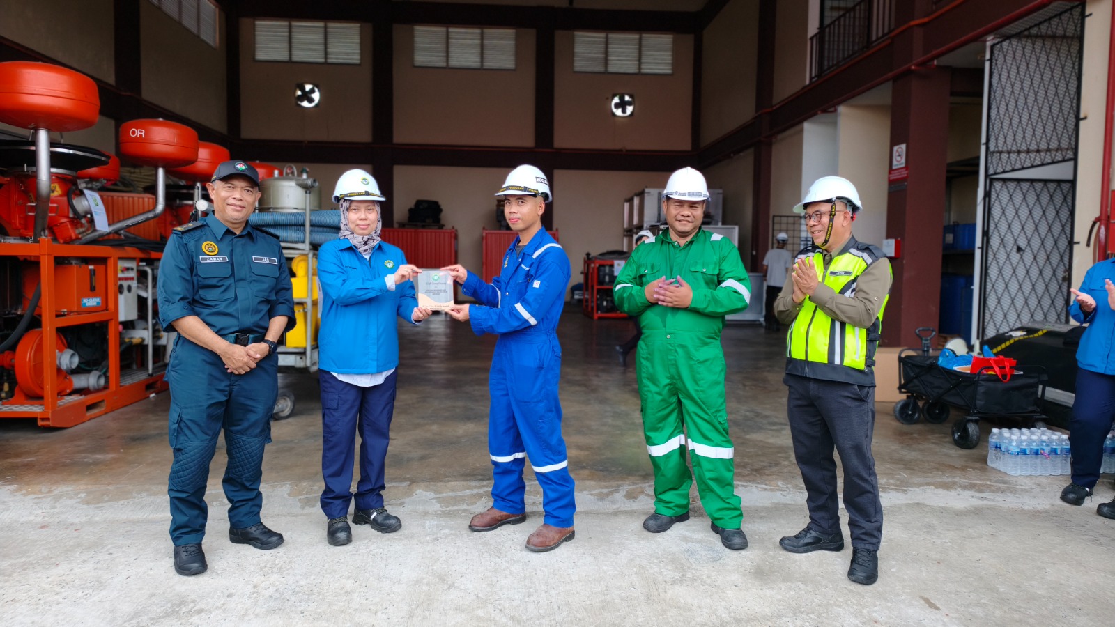 NREB Tingkatkan Kesiapsiagaan Pegawai Melalui Kursus Oil Spill Response