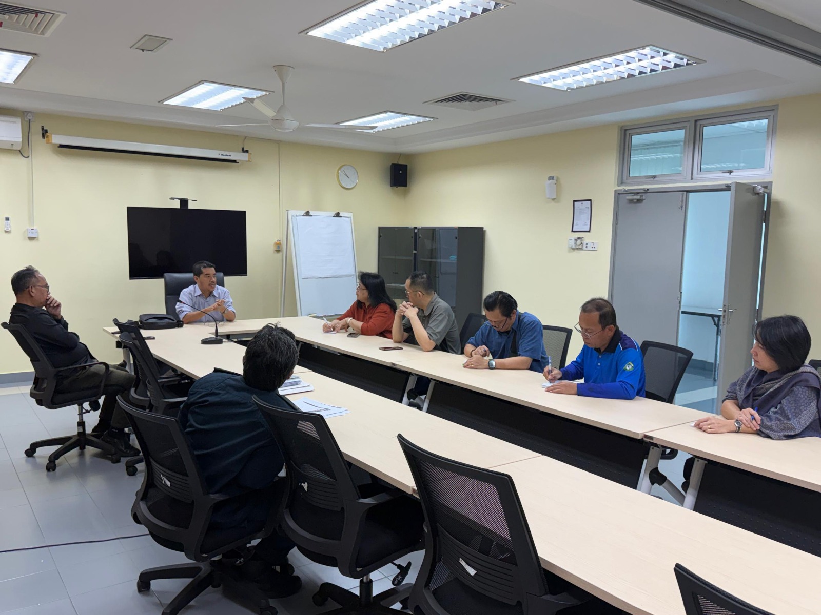 Environmental Regulatory Capacity Building Visit to the Department of Environment, Perak